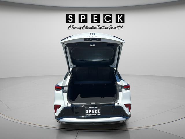 2026 Buick NV Sport Touring FWD