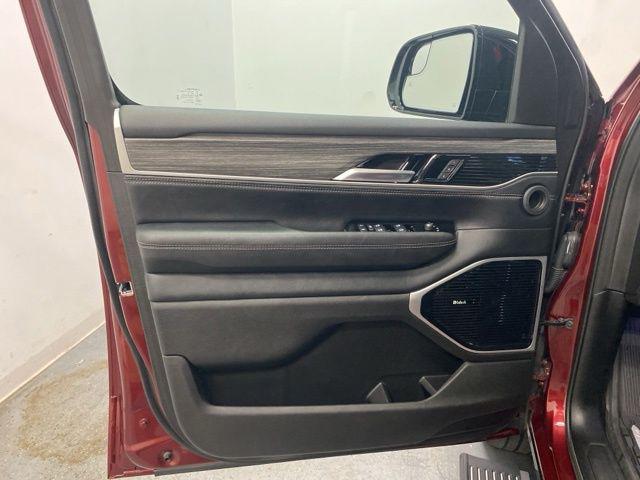 2024 Jeep Wagoneer Series III 4x4
