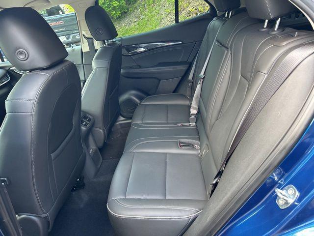 2022 Buick Envision AWD Essence