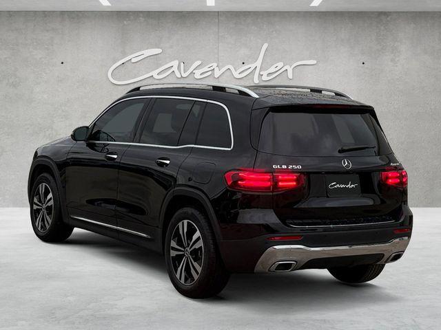 2025 Mercedes-Benz GLB 4MATIC