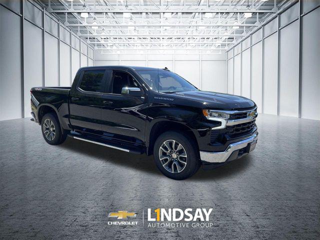 2026 Chevrolet Silverado 1500 4WD Crew Cab Standard Bed LT