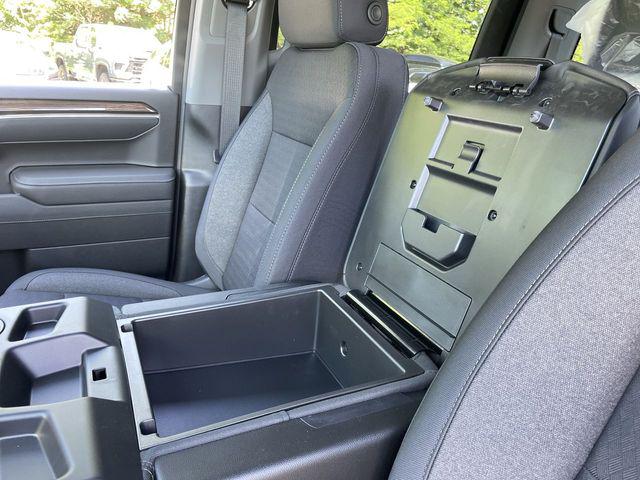 2026 Chevrolet Silverado 1500 4WD Crew Cab Standard Bed LT