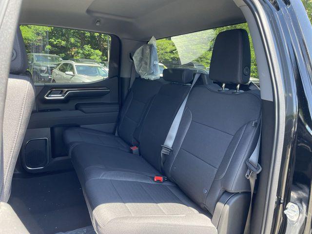 2026 Chevrolet Silverado 1500 4WD Crew Cab Standard Bed LT