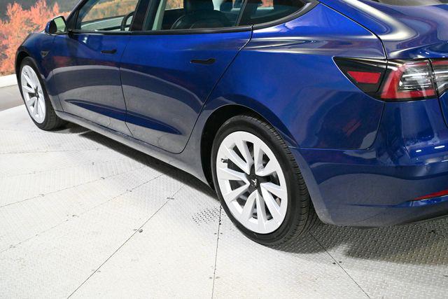 2021 Tesla Model 3 Standard Range Plus Rear-Wheel Drive