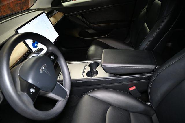 2021 Tesla Model 3 Standard Range Plus Rear-Wheel Drive