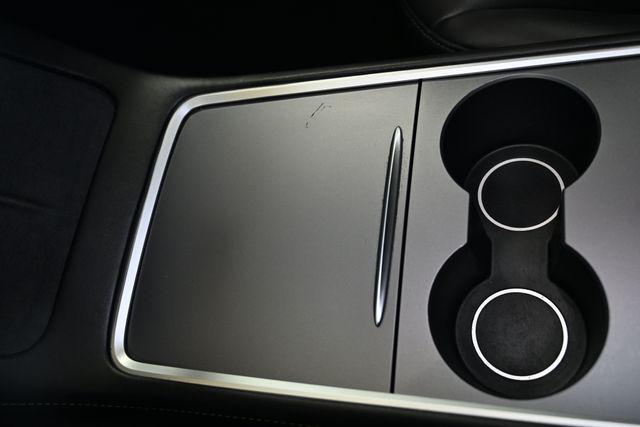 2021 Tesla Model 3 Standard Range Plus Rear-Wheel Drive