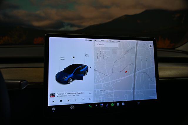 2021 Tesla Model 3 Standard Range Plus Rear-Wheel Drive