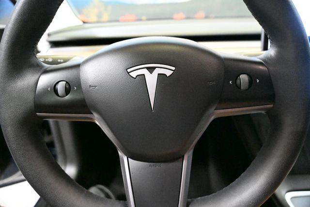 2021 Tesla Model 3 Standard Range Plus Rear-Wheel Drive