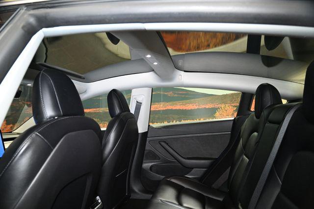 2021 Tesla Model 3 Standard Range Plus Rear-Wheel Drive