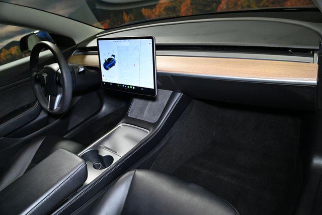 2021 Tesla Model 3 Standard Range Plus Rear-Wheel Drive