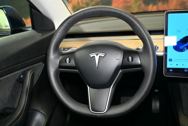 2021 Tesla Model 3 Standard Range Plus Rear-Wheel Drive