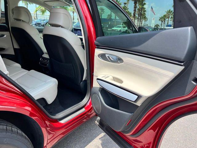 2026 Genesis GV70 2.5T