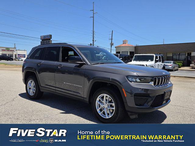 2026 Jeep Grand Cherokee Laredo 4x2 for sale in Warner Robins, GA