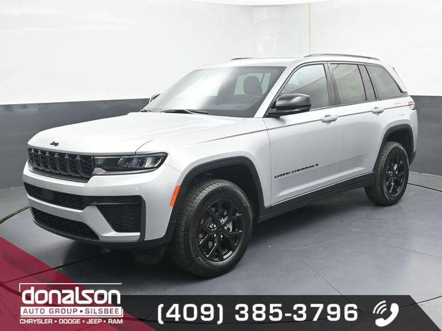 2026 Jeep Grand Cherokee Altitude 4x2