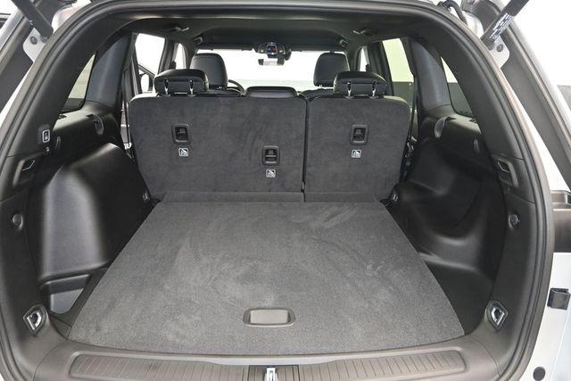 2026 Jeep Grand Cherokee Altitude 4x2