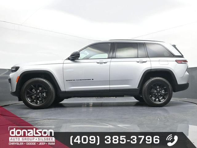 2026 Jeep Grand Cherokee Altitude 4x2