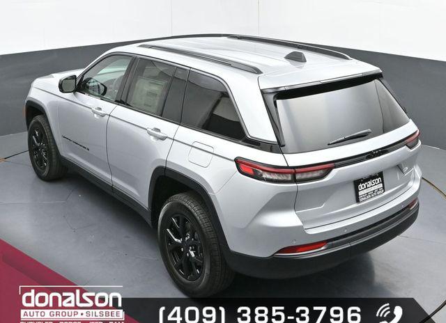 2026 Jeep Grand Cherokee Altitude 4x2