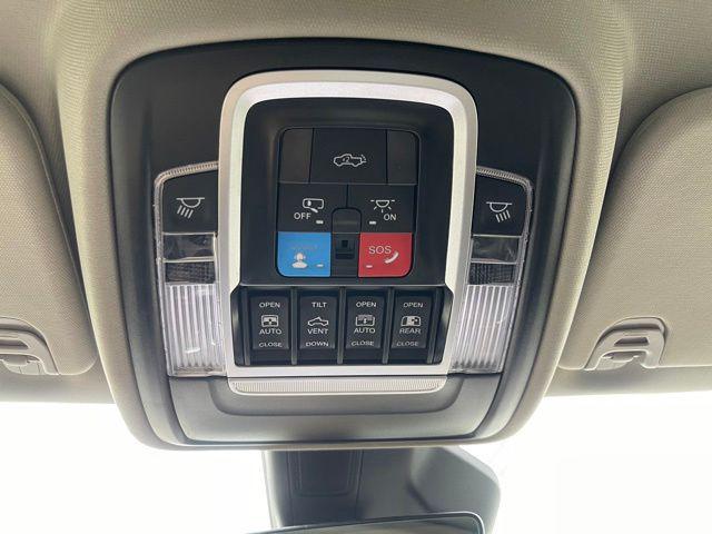2025 Ram 1500 Limited Longhorn Crew Cab 4x4 5'7" Box