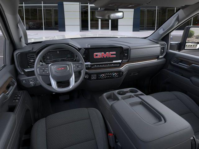 2026 GMC Sierra 3500HD Crew Cab, Long Bed, SLE Dual Rear Wheel, 4WD