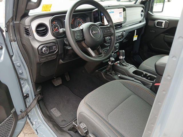 2026 Jeep Gladiator Sport