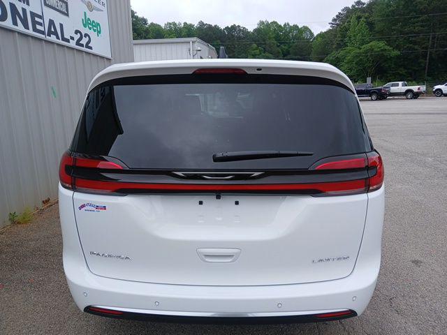 2027 Chrysler Pacifica Limited