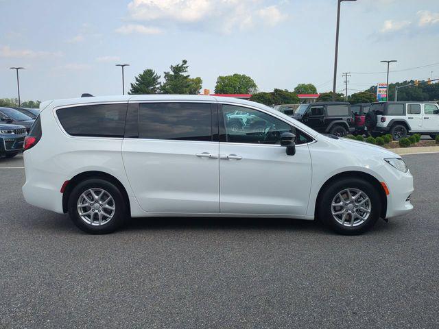 2027 Chrysler Pacifica PACIFICA LX
