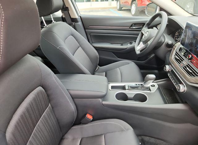 2026 Nissan Altima SV FWD