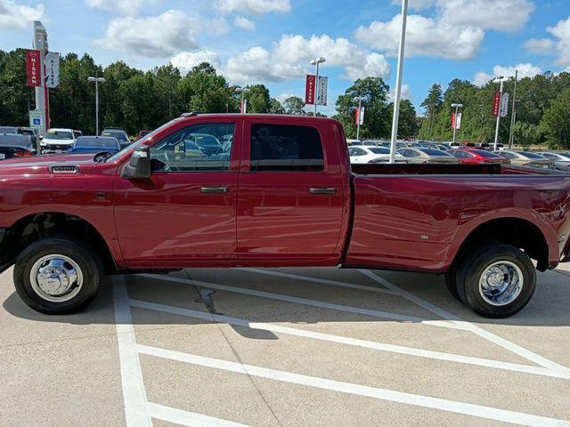 2024 Ram 3500 Tradesman Crew Cab 4x4 8' Box