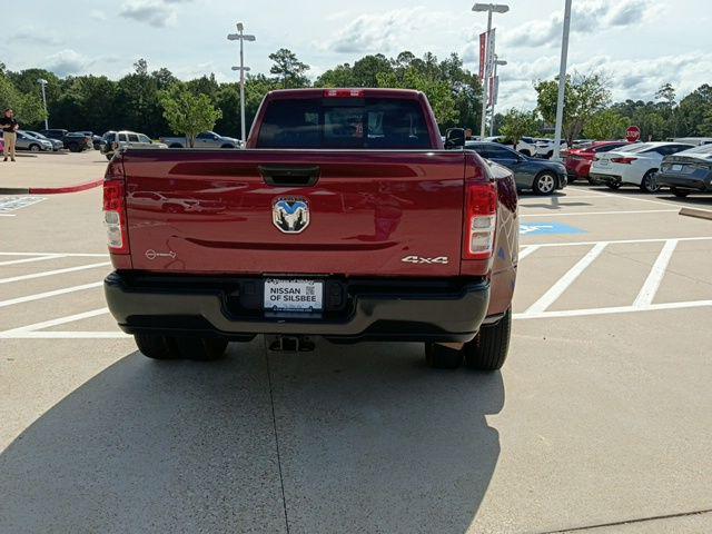 2024 Ram 3500 Tradesman Crew Cab 4x4 8' Box
