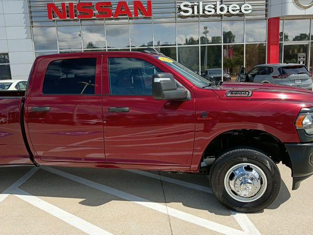 2024 Ram 3500 Tradesman Crew Cab 4x4 8' Box