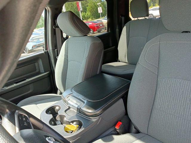 2024 Ram 3500 Tradesman Crew Cab 4x4 8' Box