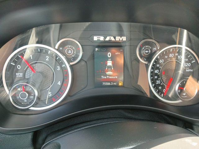 2024 Ram 3500 Tradesman Crew Cab 4x4 8' Box