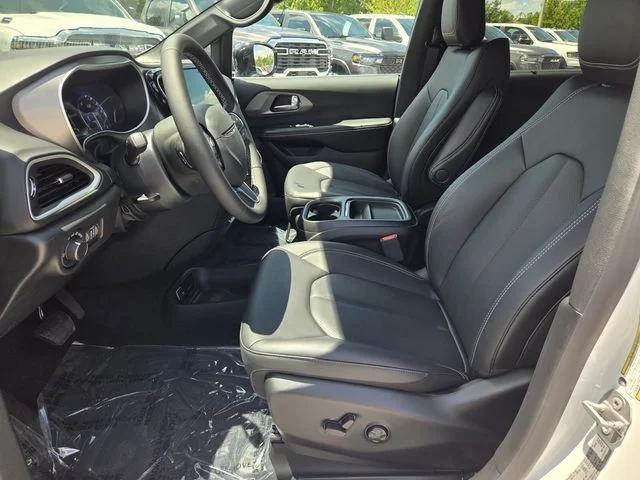 2027 Chrysler Pacifica PACIFICA LX
