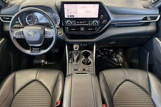 2024 Toyota Highlander XSE