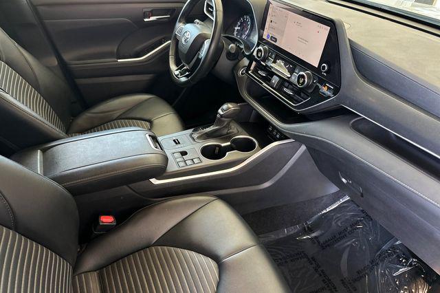 2024 Toyota Highlander XSE
