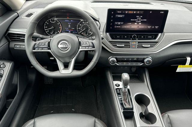 2026 Nissan Altima SR FWD