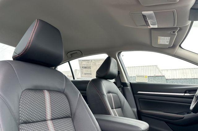 2026 Nissan Altima SR FWD
