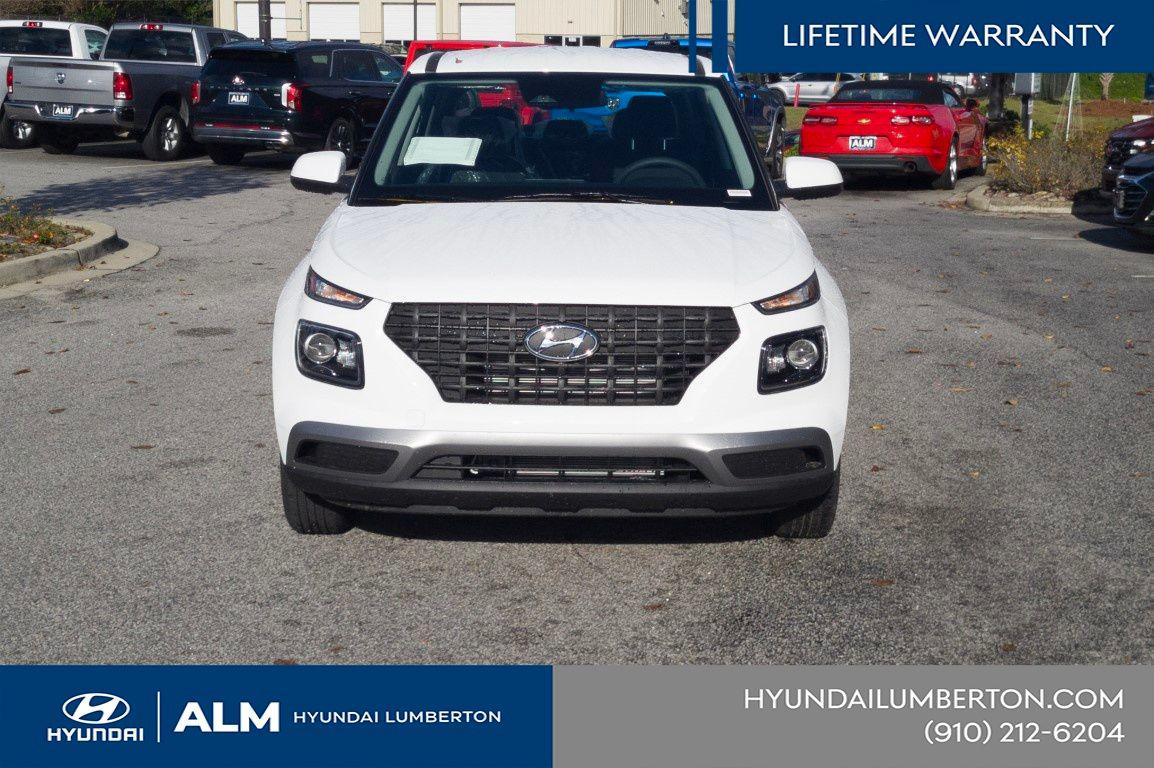 New 2026 Lunar Hyundai SE image 3