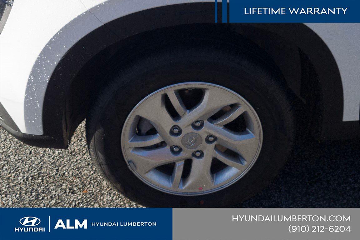 New 2026 Lunar Hyundai SE image 13