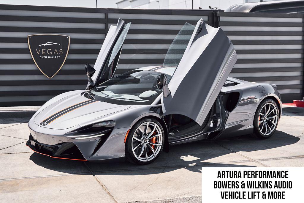 2024 McLaren Artura 3.0 Performance's photo