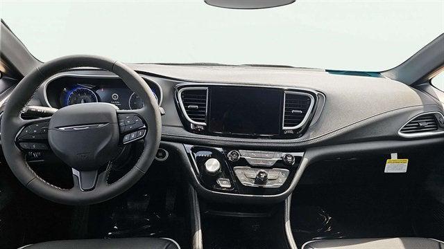 2027 Chrysler Pacifica PACIFICA LIMITED AWD