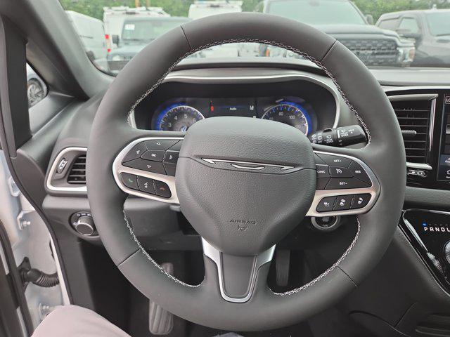 2027 Chrysler Pacifica PACIFICA LX 2027 Chrysler Pacifica PACIFICA LX