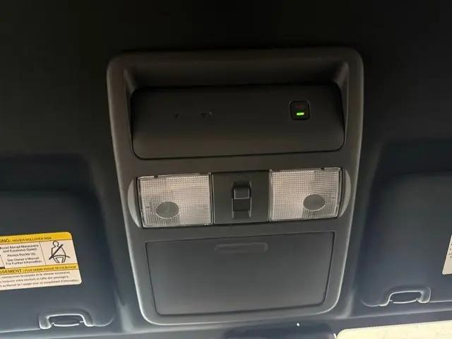 2024 Nissan Frontier Crew Cab PRO-X 4x2