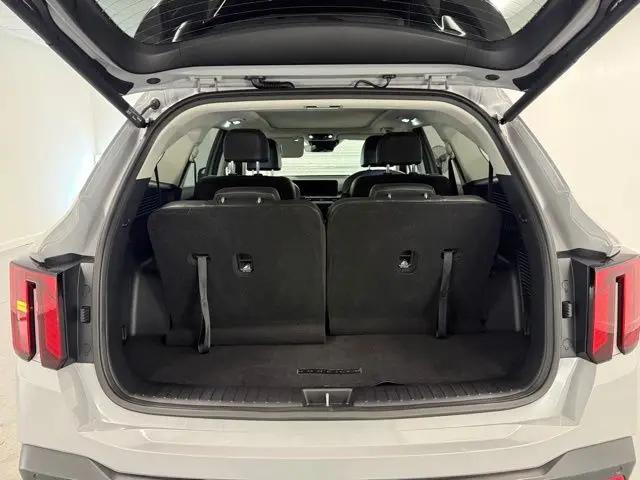 2025 Kia Sorento SX
