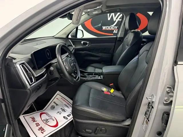2025 Kia Sorento SX