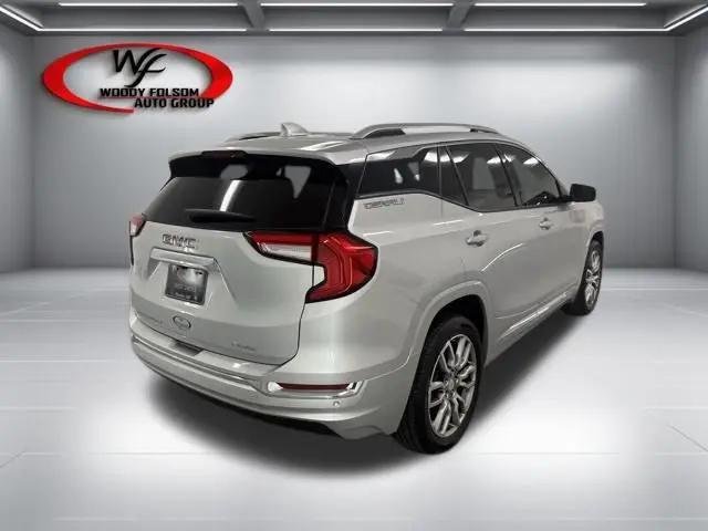 2022 GMC Terrain AWD Denali
