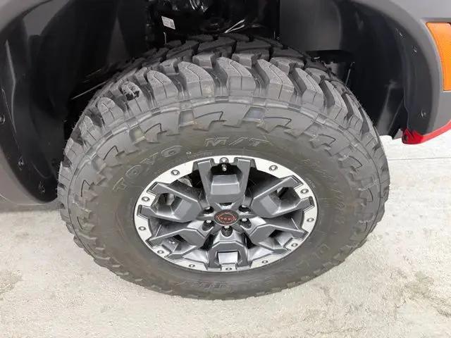 2026 Nissan Frontier Crew Cab PRO-4X 4x4