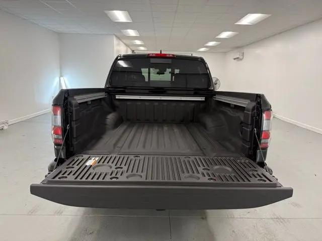 2026 Nissan Frontier Crew Cab PRO-4X 4x4