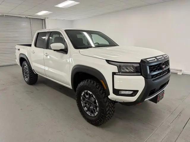 2026 Nissan Frontier Crew Cab PRO-4X 4x4