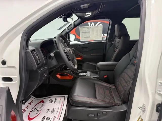 2026 Nissan Frontier Crew Cab PRO-4X 4x4